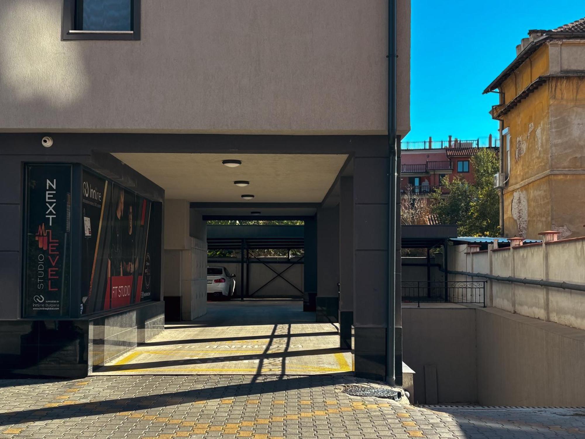 Appartamento Dariq Kazanlŭk Esterno foto